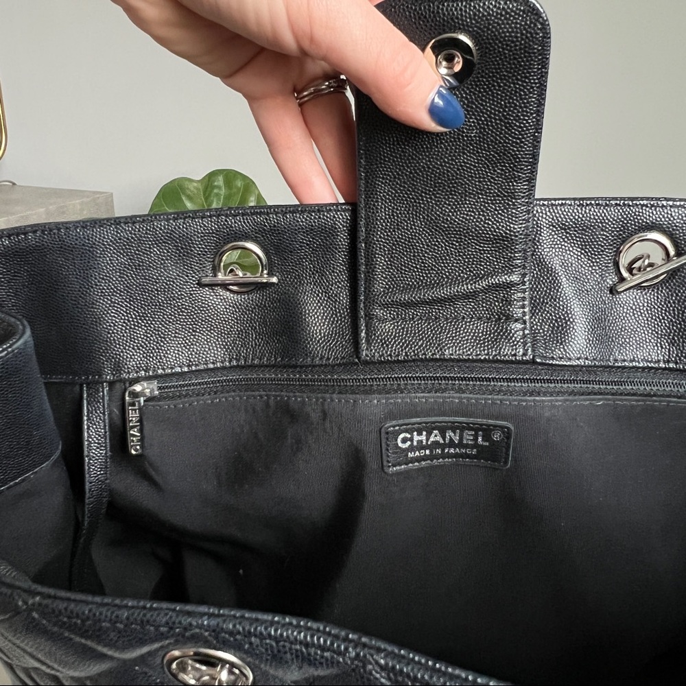 SOLD 🤩 Chanel shopper grain leather tote - Picture 13 of 16